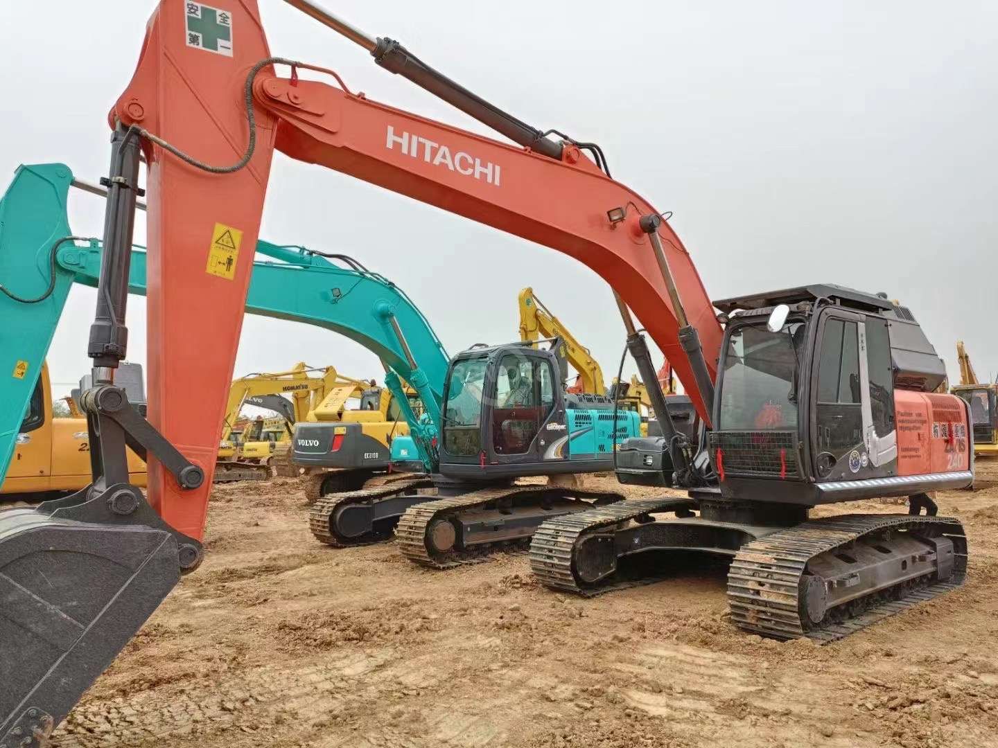 Why Choose Original Excavators Over Assembled Ones?