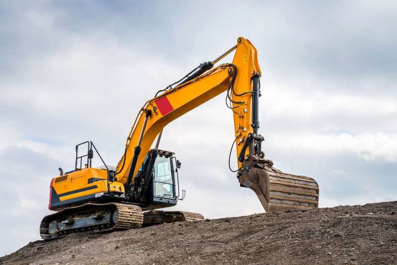 Why Choose Unrefurbished Used Excavators?